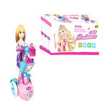 MUÑECA EN PATINETA LUZ Y SONIDO
